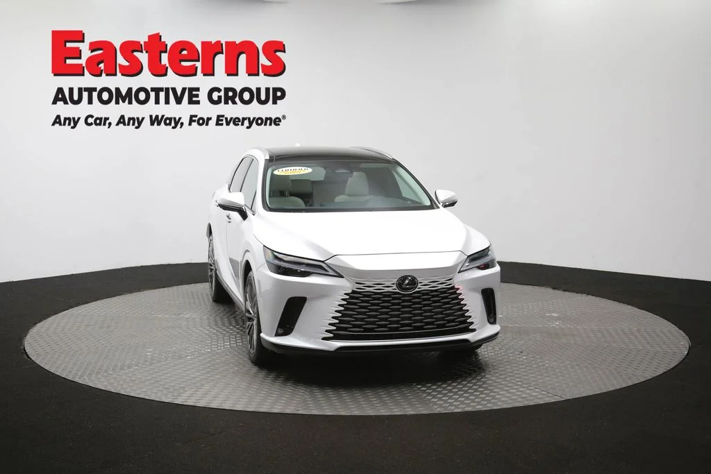 Used 2025 White Lexus 350 Luxury image 58