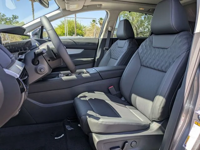 New 2026 Gun Metallic Nissan Platinum image 6