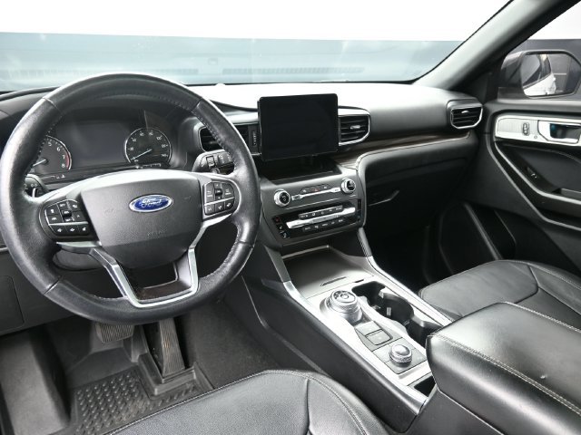 Used 2020 Oxford White Ford Limited image 27