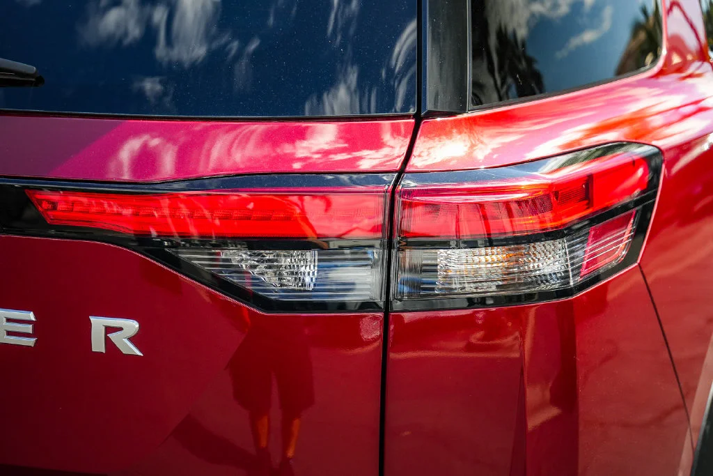 Used 2024 Red Nissan SV image 7