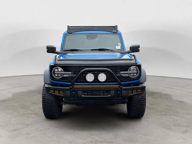 Used 2023 Velocity Blue Metallic Ford Wildtrak image 8