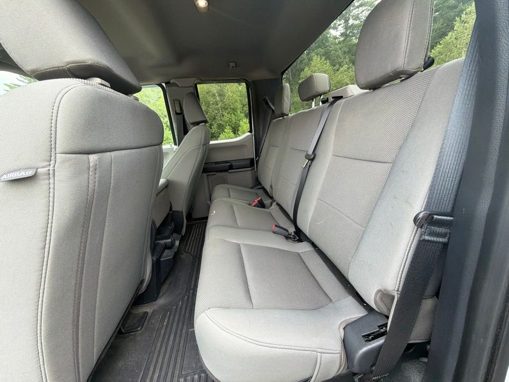 Certified Used 2022 Oxford White Ford XL image 5