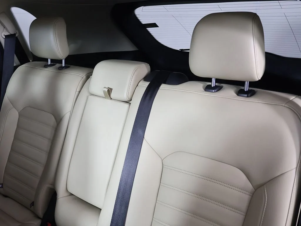 Used 2019 White Ford SEL image 30