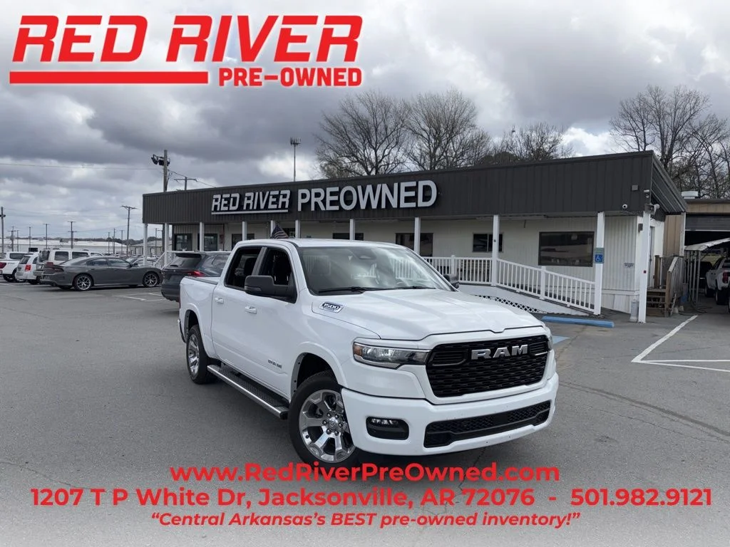 2025 RAM 1500 Big Horn/Lone Star 4x4 Crew Cab 5'7's photo