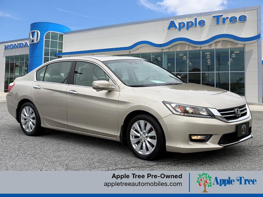 Used 2013 Honda Accord EX-L with VIN 1HGCR2F84DA128383 for sale in Fletcher, NC