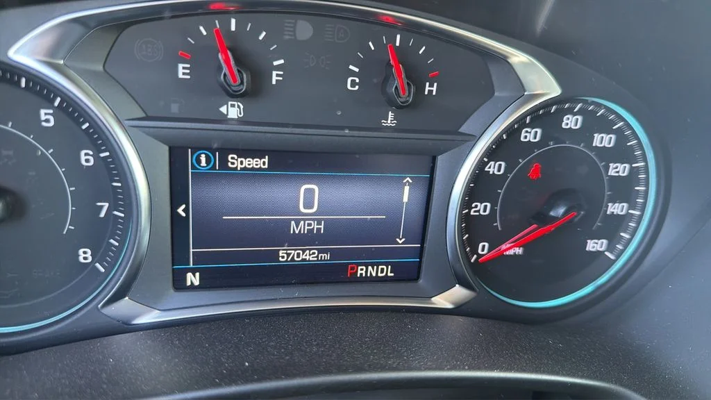 Used 2024 White Chevrolet LT image 14