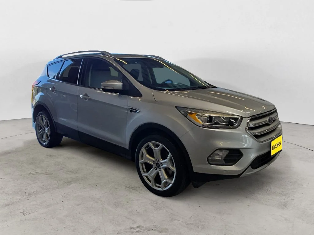 Used 2019 Silver Ford Titanium image 5