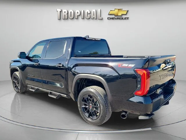 Used 2023  Toyota SR5 image 3