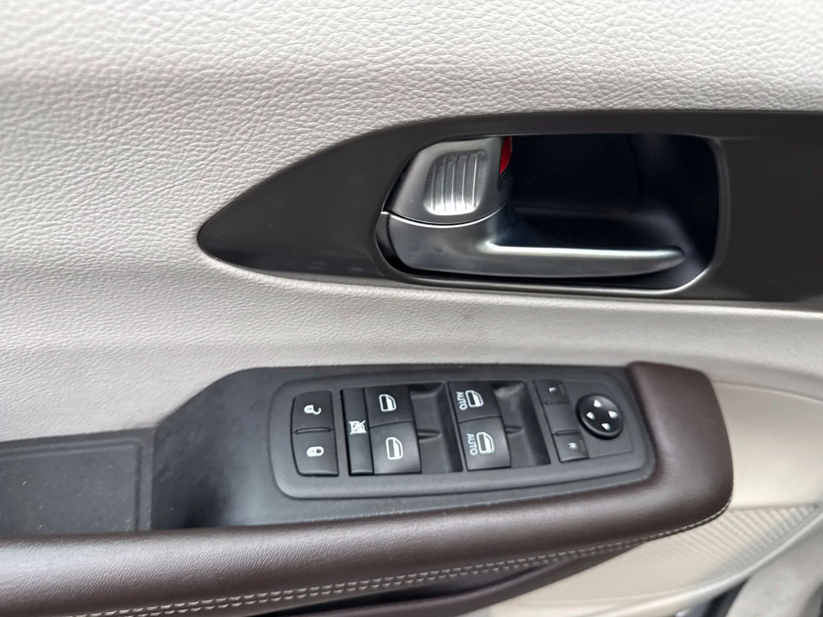 Used 2021 Gray Chrysler LX image 16