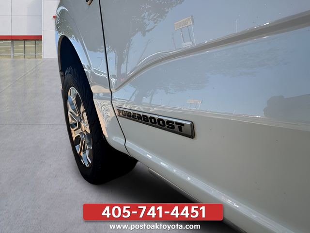 Used 2021 White Ford Platinum image 38