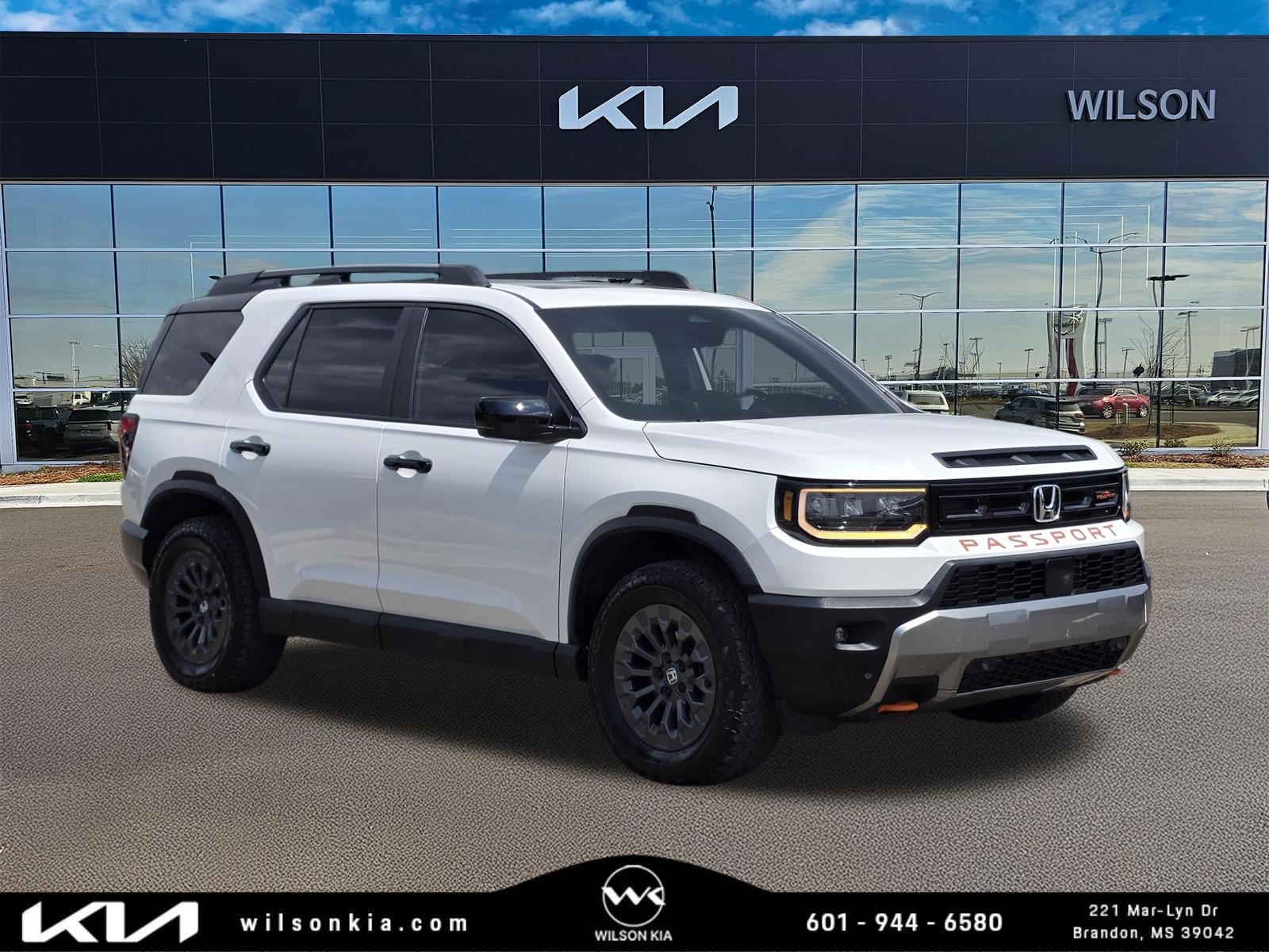Used 2026 Platinum White Pearl Honda TrailSport image 1