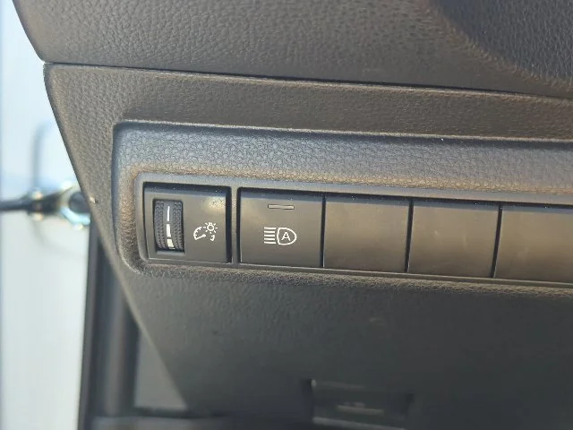 Used 2025 Silver Toyota LE image 19