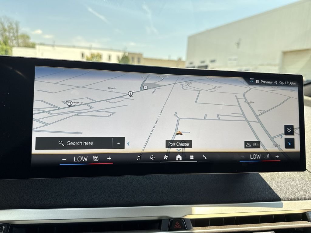 Certified Used 2024  BMW xDrive50 image 18