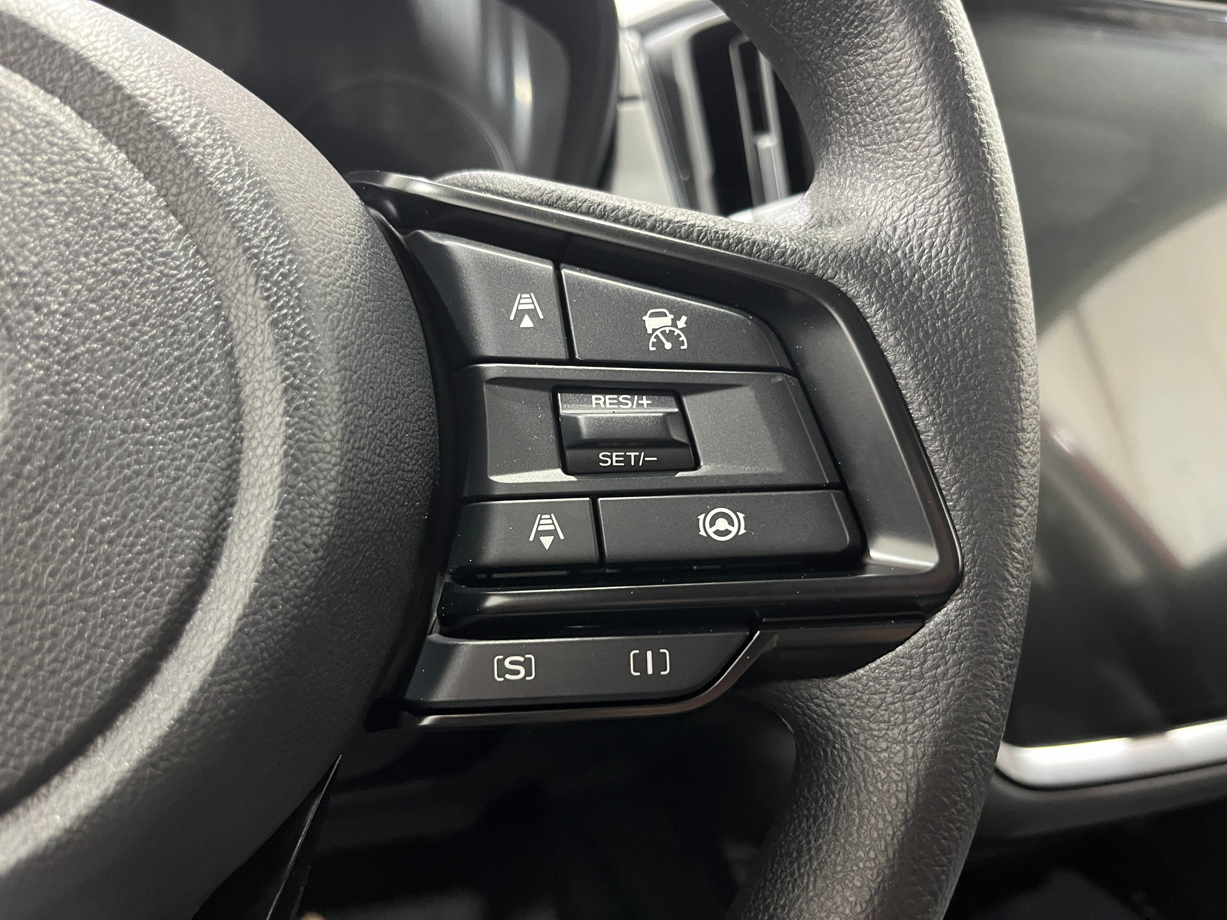 New 2026 ICE SILVER METALLIC Subaru Premium image 18