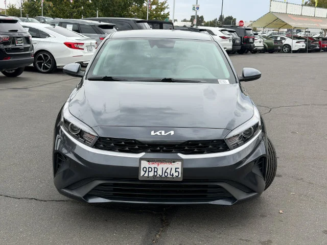 Used 2024 Gray Kia LXS image 3