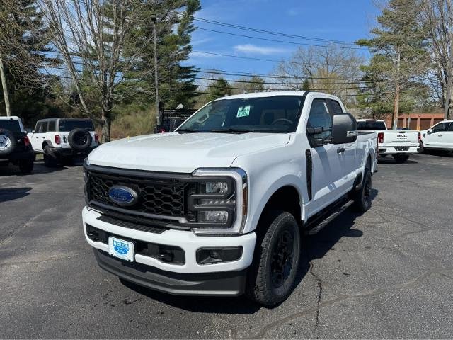 New 2026 Oxford White Ford F-350® XL image 1