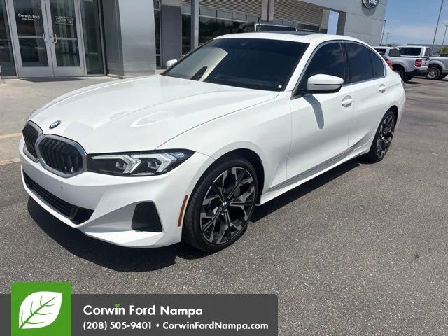 2025 BMW 3 Series 330i xDrive