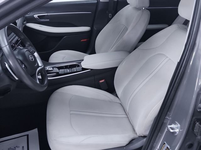 Used 2023 Gray Hyundai SEL image 11