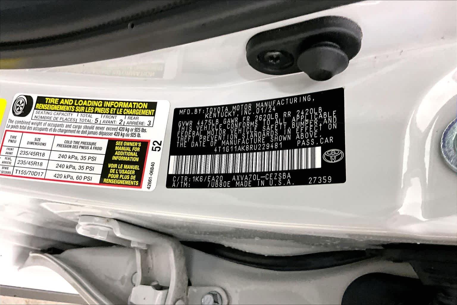 Used 2024 Ice Edge Toyota SE image 33