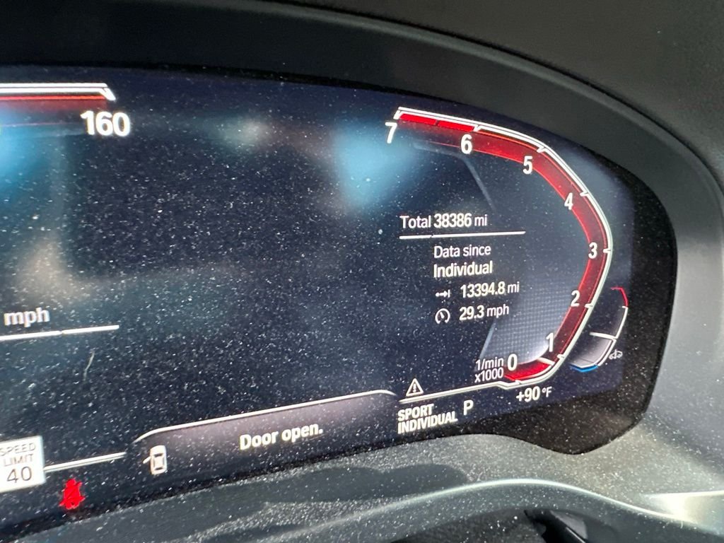 Used 2022 Black BMW xDrive30i image 21