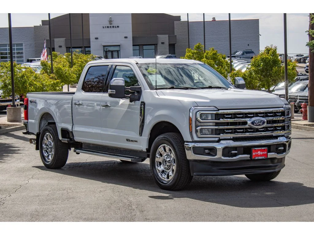 Used 2023 Oxford White Ford LARIAT image 2