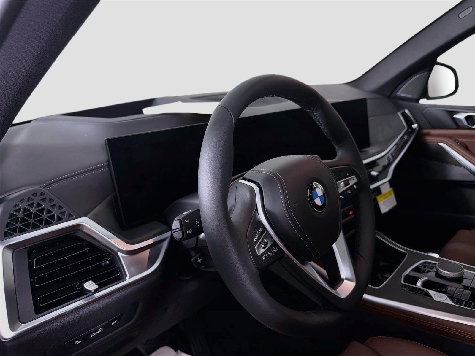 New 2026 Alpine White BMW xDrive40i image 9