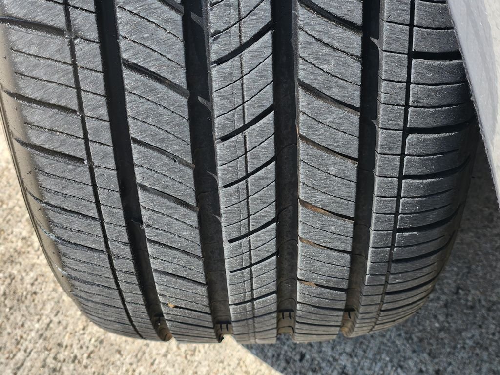 Certified Used 2023 Iridium Lexus 350 image 11