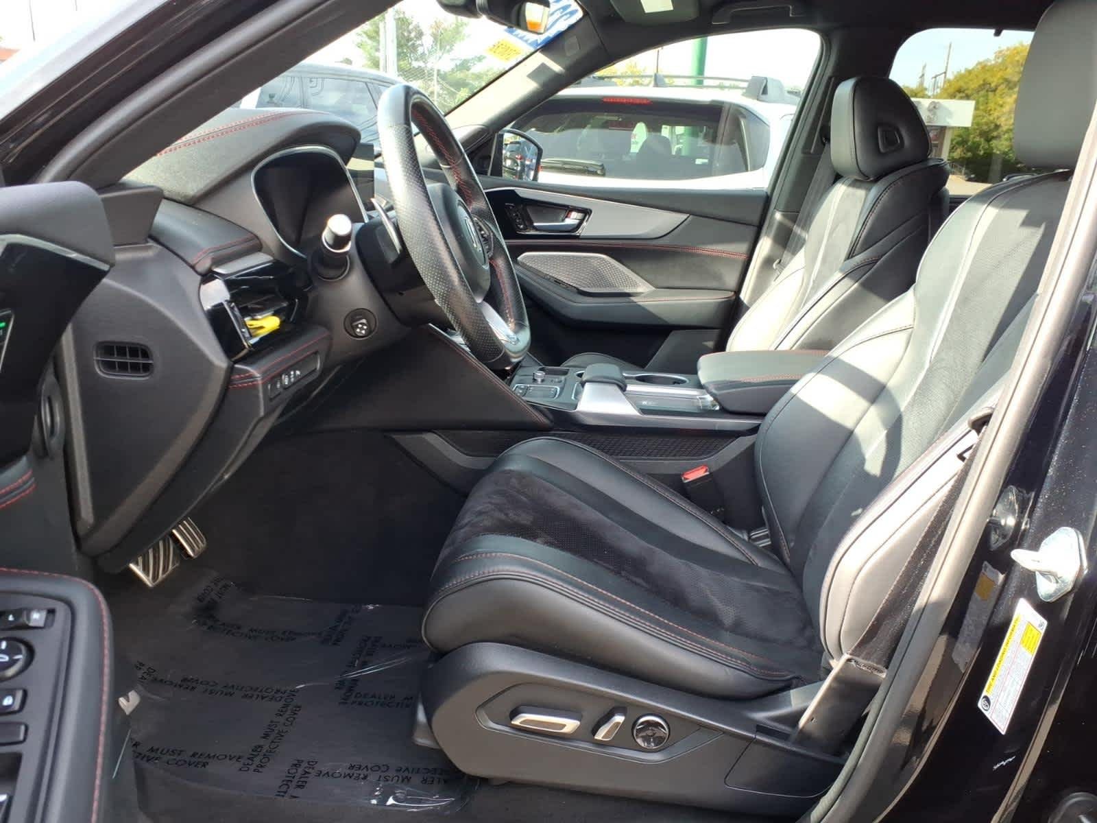 Used 2023 Majestic Black Pearl Acura w/A-Spec Package image 9