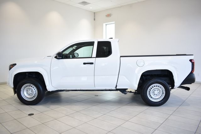Certified Used 2025 White Toyota SR image 5