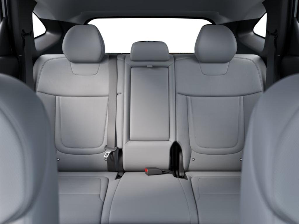 New 2026 White Hyundai SEL Plus FWD image 4