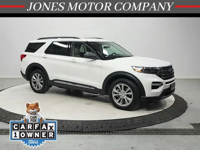 2023 Ford Explorer XLT 4WD's photo