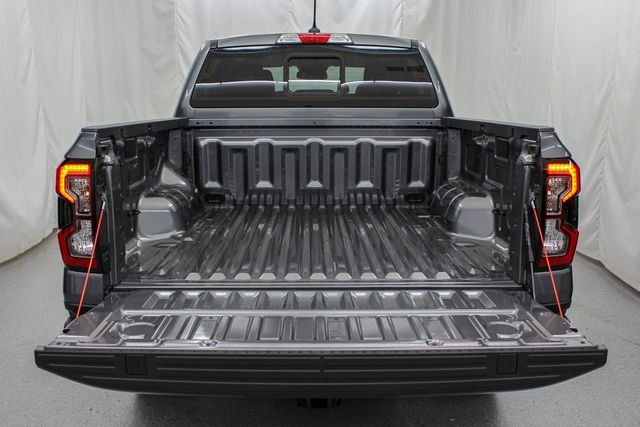 New 2026 Carbonized Gray Metallic Ford XLT image 14