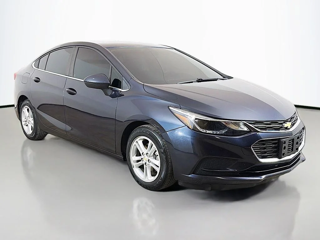 Used 2016 Blue Ray Metallic Chevrolet LT image 2