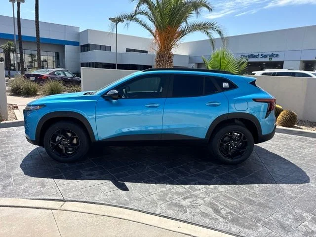 New 2026 Blue Chevrolet LT image 3