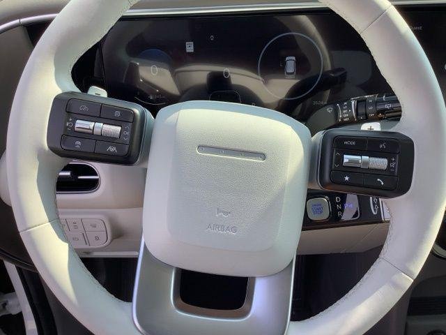 New 2026 White Pearl Hyundai SEL image 30