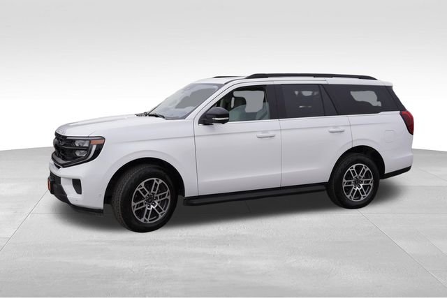 Used 2025 White Ford Active image 10