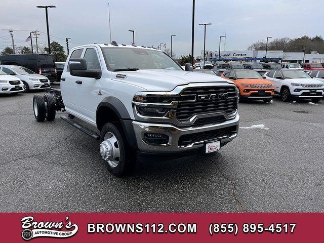 New 2026 Bright White Clear-Coat Exterior Paint RAM TRADESMAN image 27