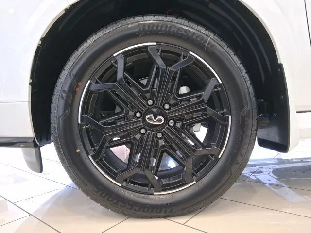 New 2026 RADIANT WHITE INFINITI Sport 4WD image 28