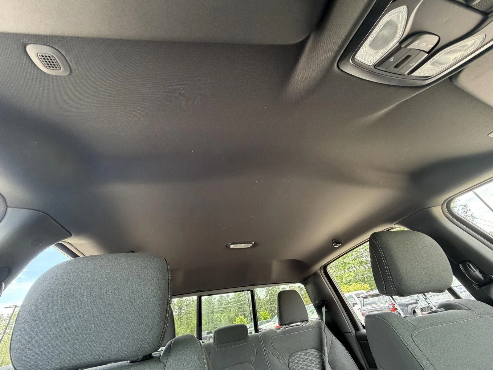 New 2026 Diamond Black Crystal Pearl-Coat Exterior Paint RAM Express image 22