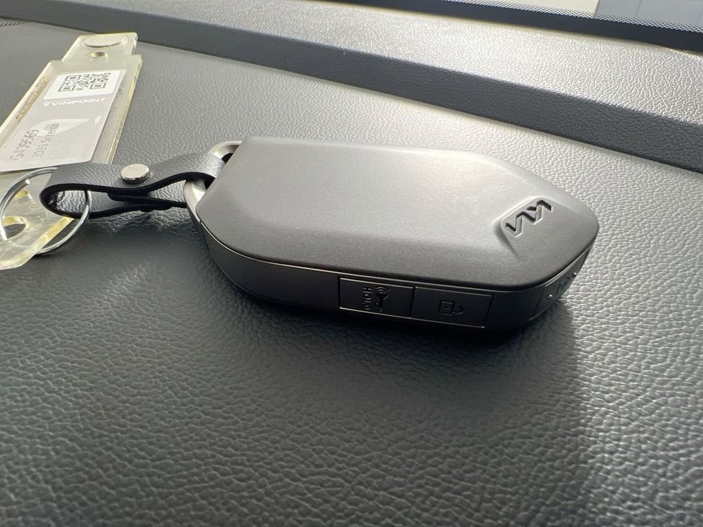 New 2026 Wolf Gray Kia S image 38