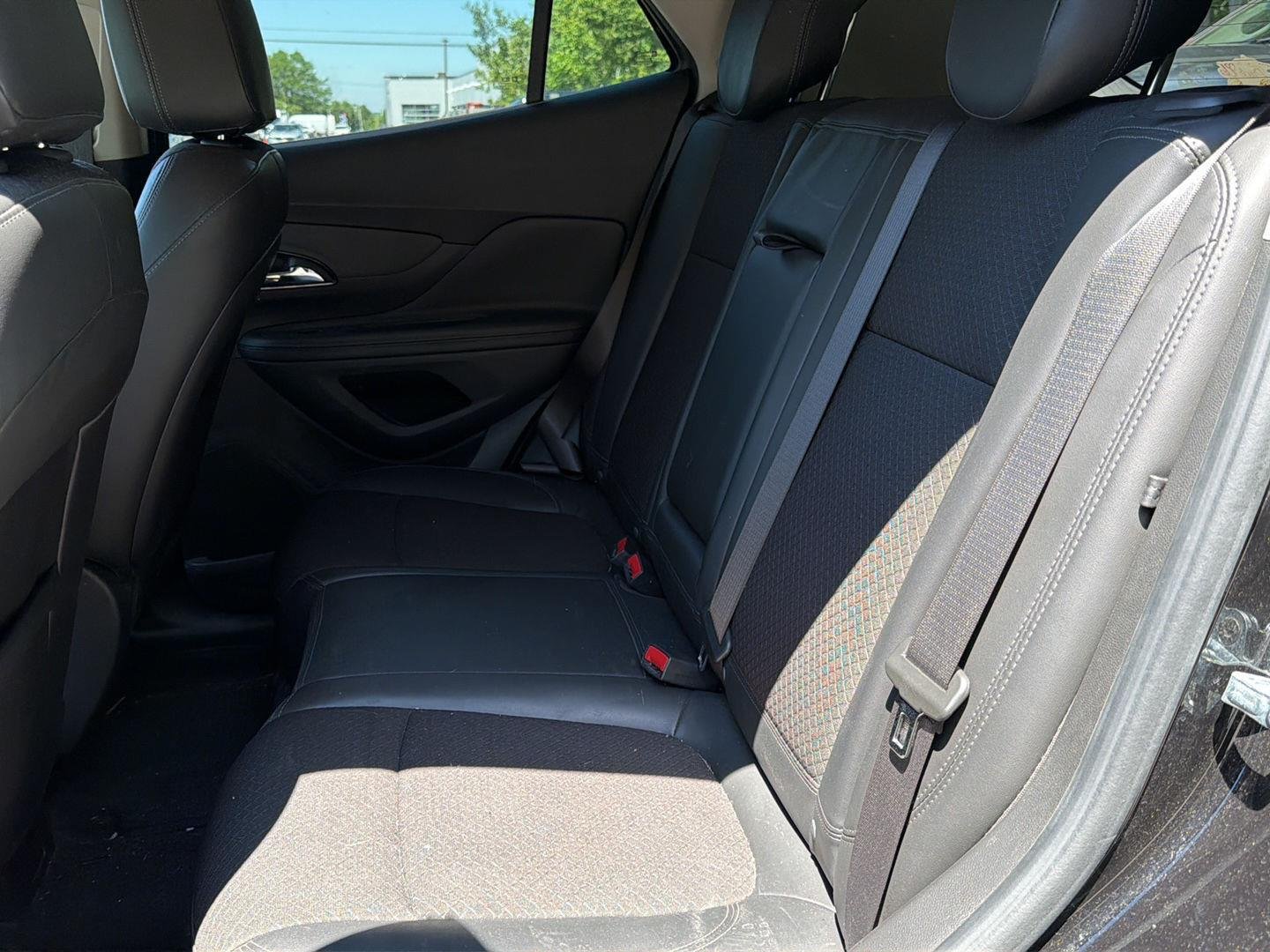 Used 2019 Ebony Twilight Metallic Buick Preferred image 15