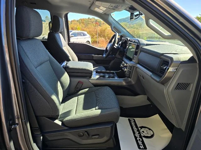 2025 Ford F-150 XLT - Photo 14