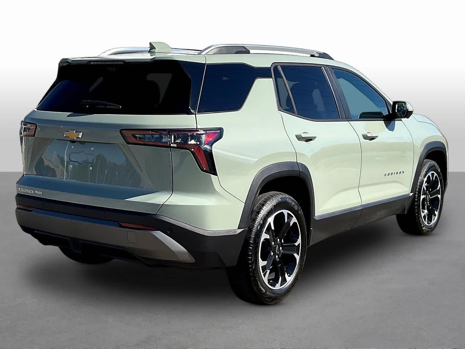 Used 2025 Cacti Green Chevrolet LT image 7