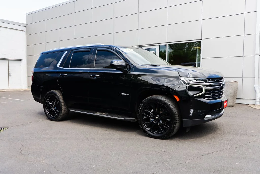 Used 2021 Black Chevrolet LT image 32