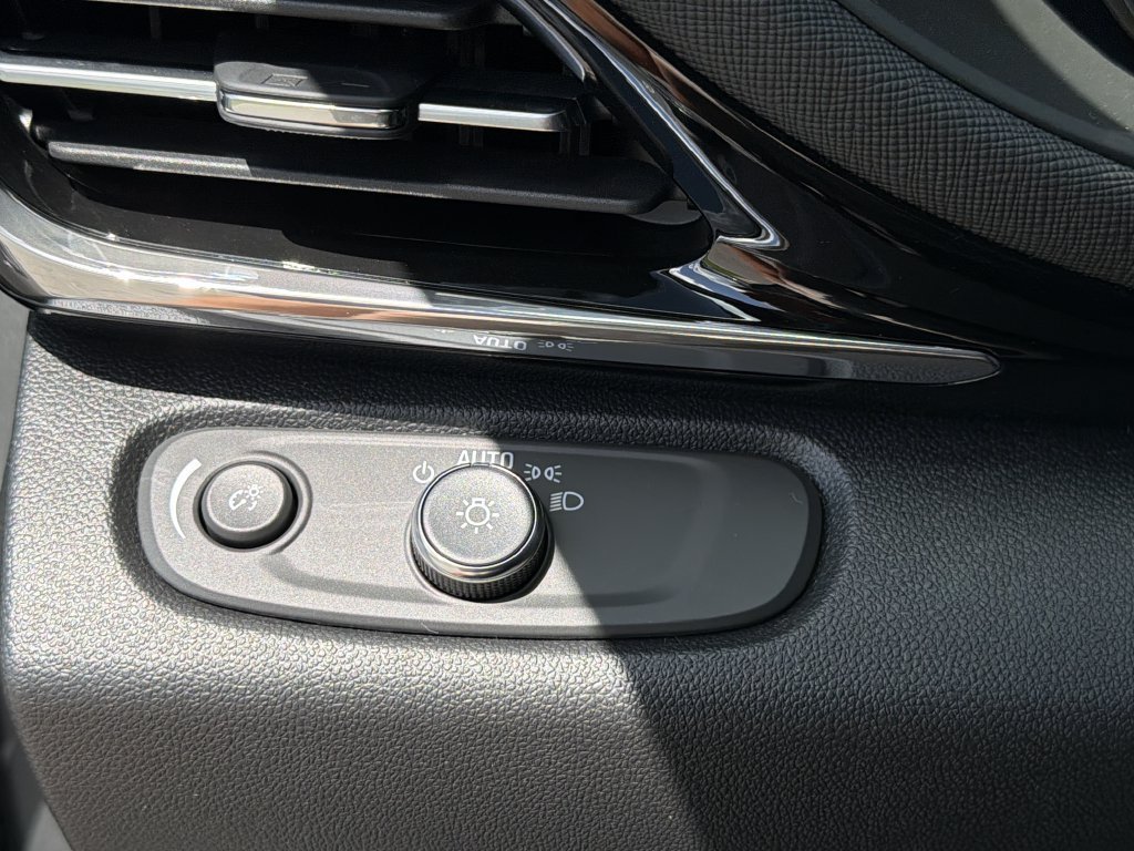 2026 Buick Envista Sport Touring - Photo 30