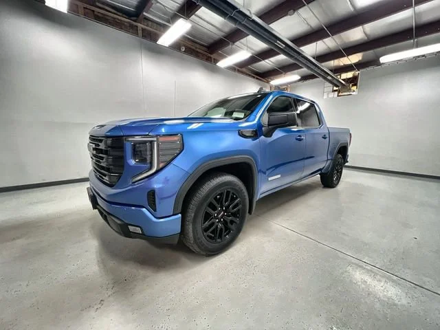 2023 GMC Sierra 4WD Crew Cab Std Box Elevation 3VL's photo