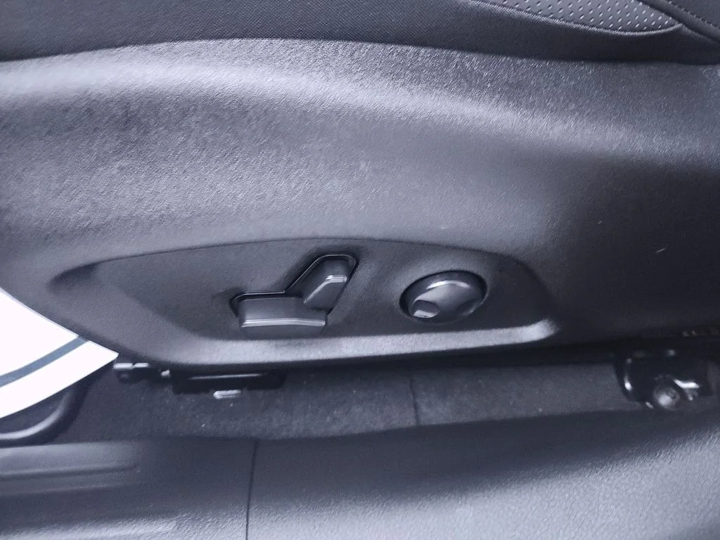 Used 2023 Gray Jeep Limited image 12