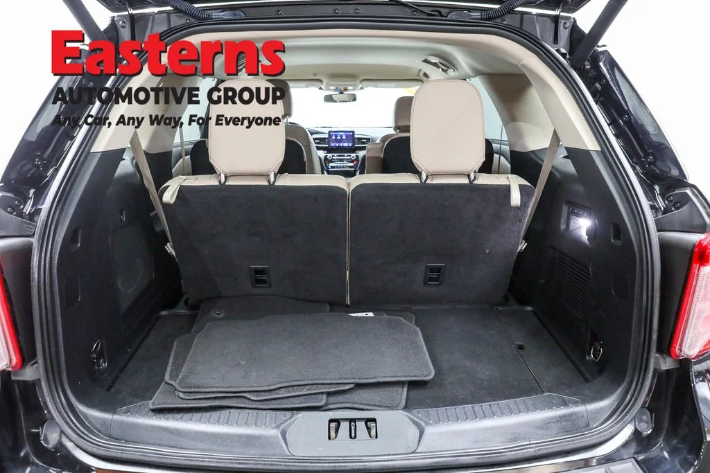Used 2023 Black Ford Limited image 9