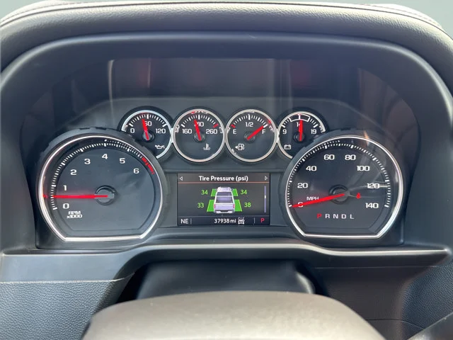 Used 2022 Silver Chevrolet LTZ image 35