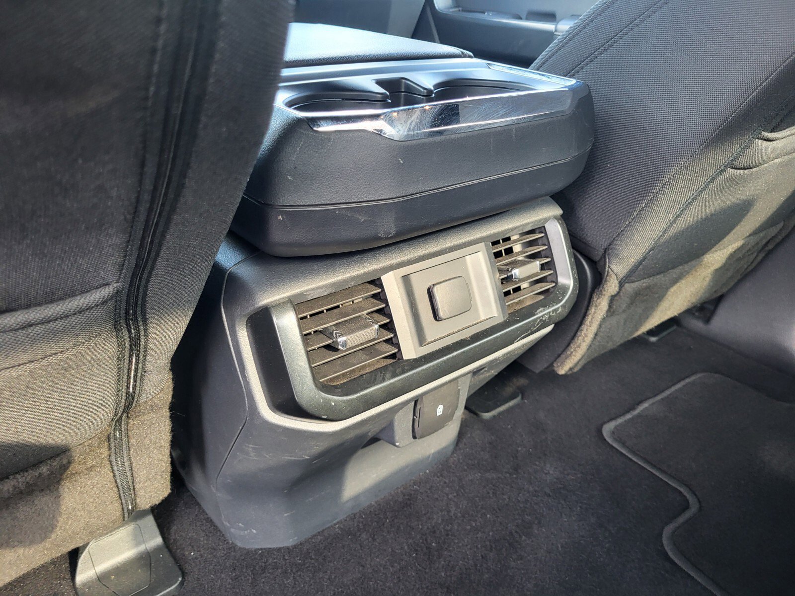 Used 2023 Hot Pepper Red Ford XL image 18